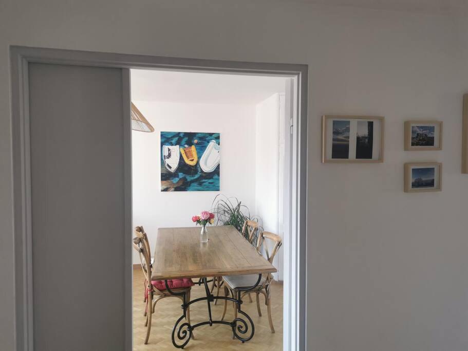 Logement Colmar Centre Avec Parking Luaran gambar